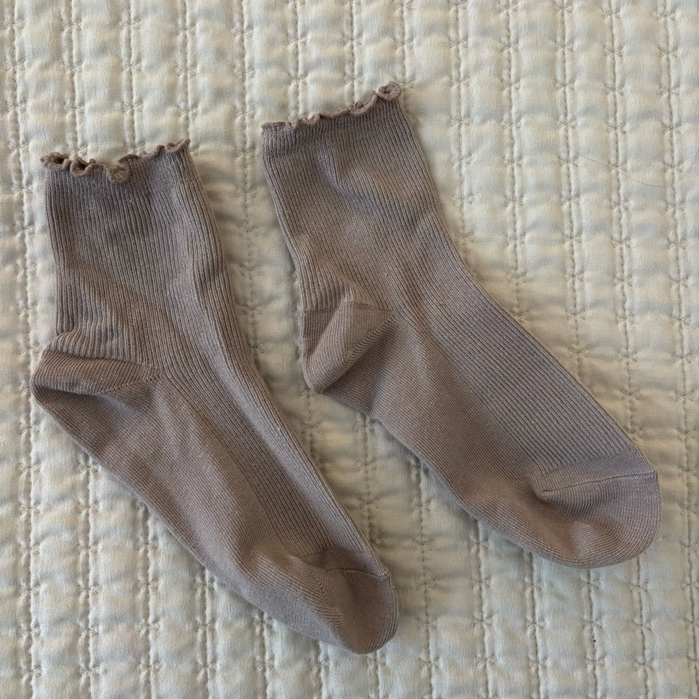 CALIA by Carrie Underwood Beige Ruffle Trim Socks